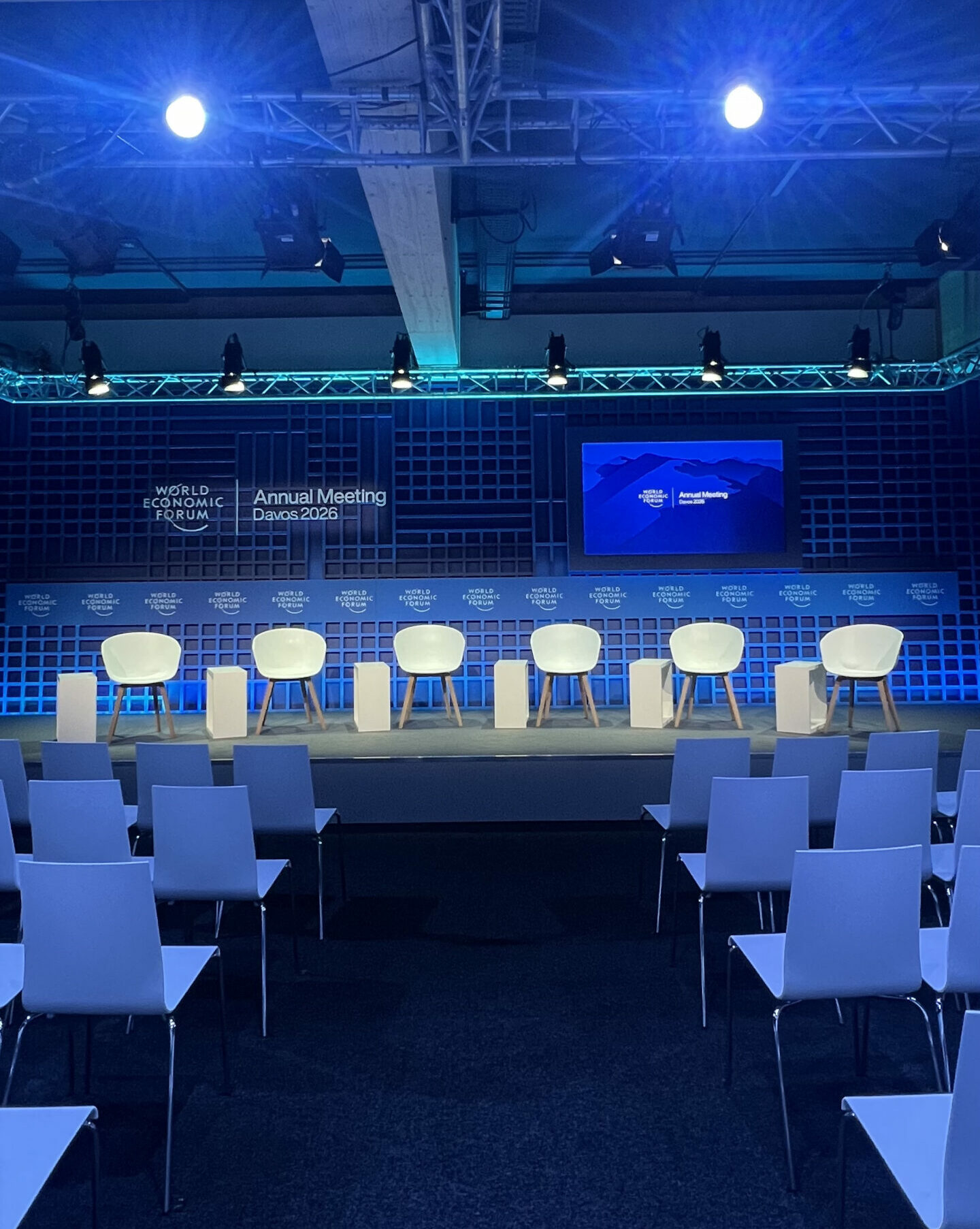 Photo d'une salle de conférence lors du World Economic Forum